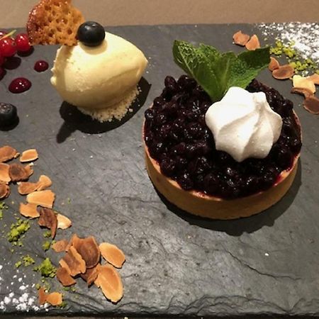 Logis La Charpenterie Hotel Талуар Екстериор снимка