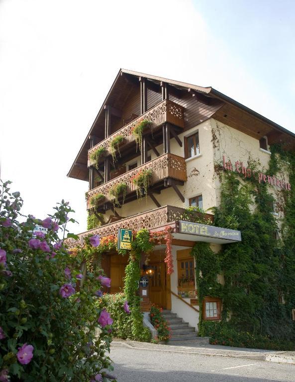Logis La Charpenterie Hotel Талуар Екстериор снимка