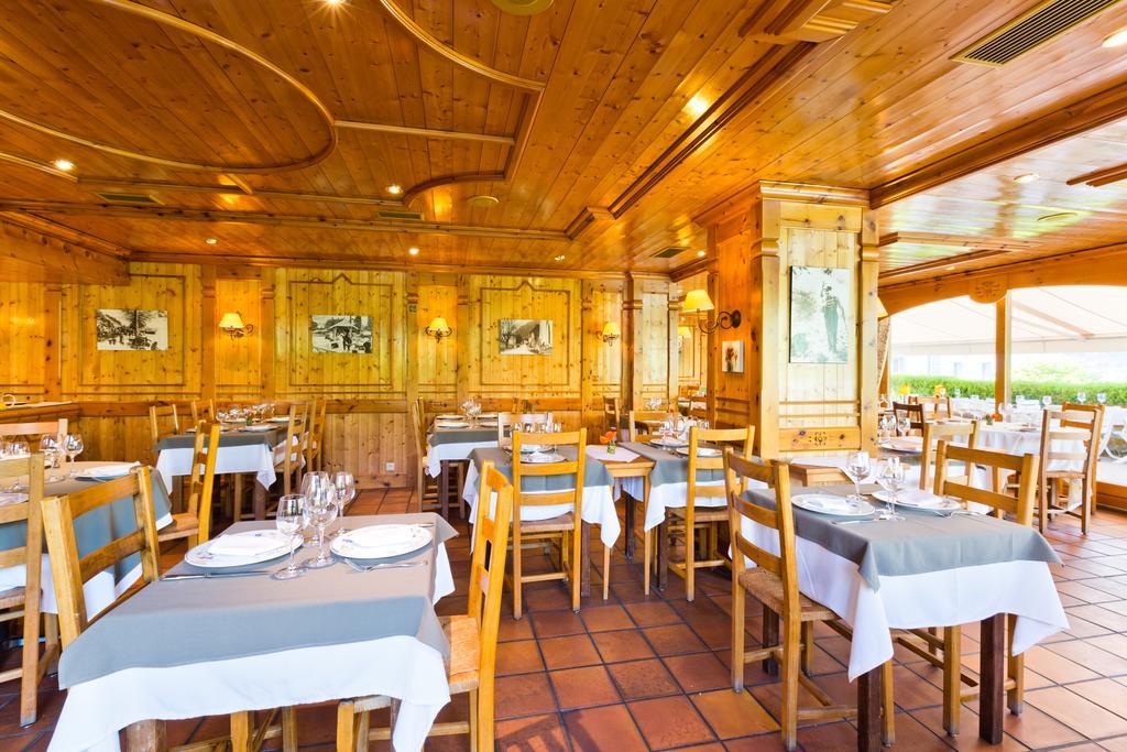 Logis La Charpenterie Hotel Талуар Екстериор снимка