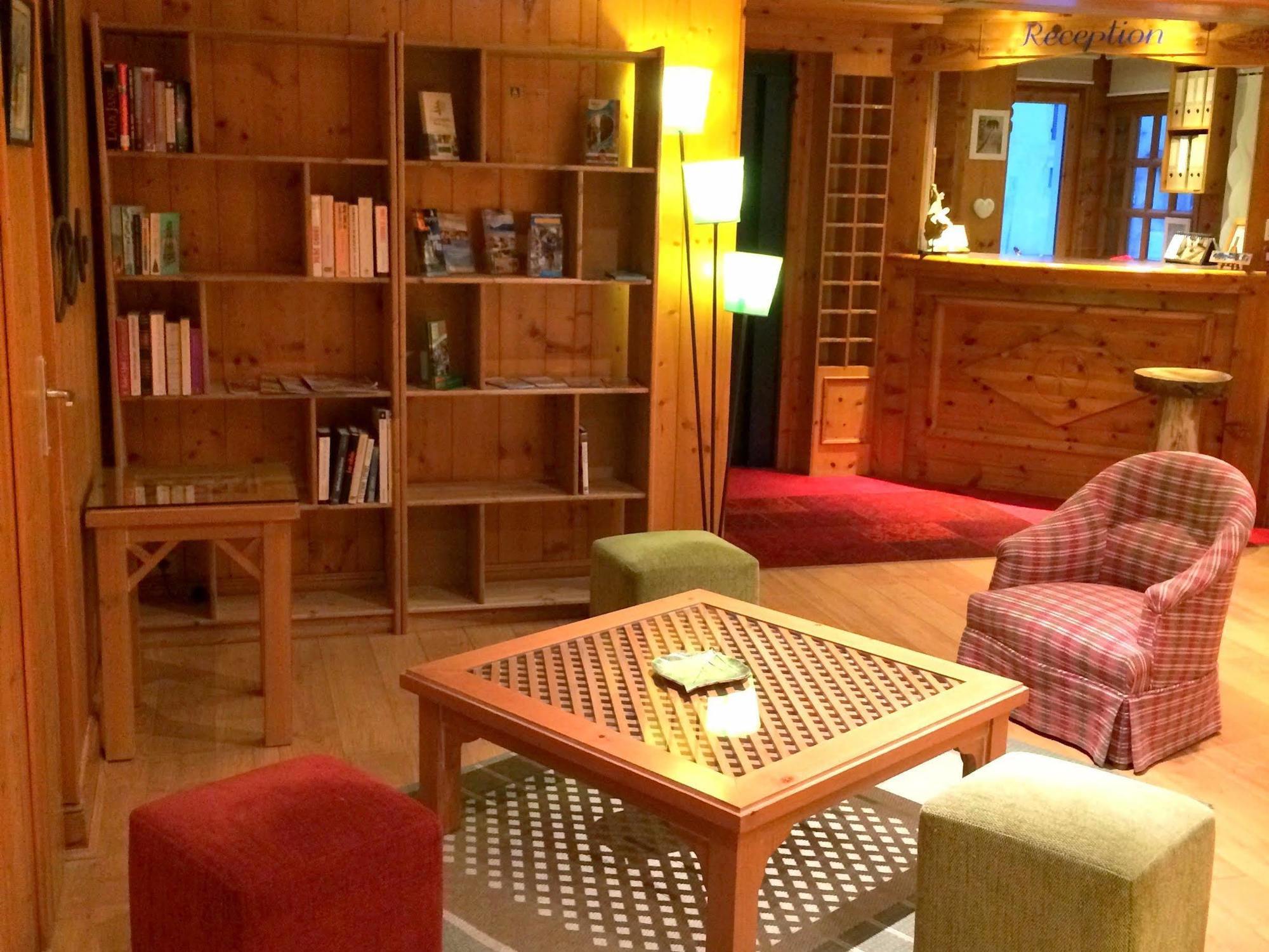 Logis La Charpenterie Hotel Талуар Екстериор снимка