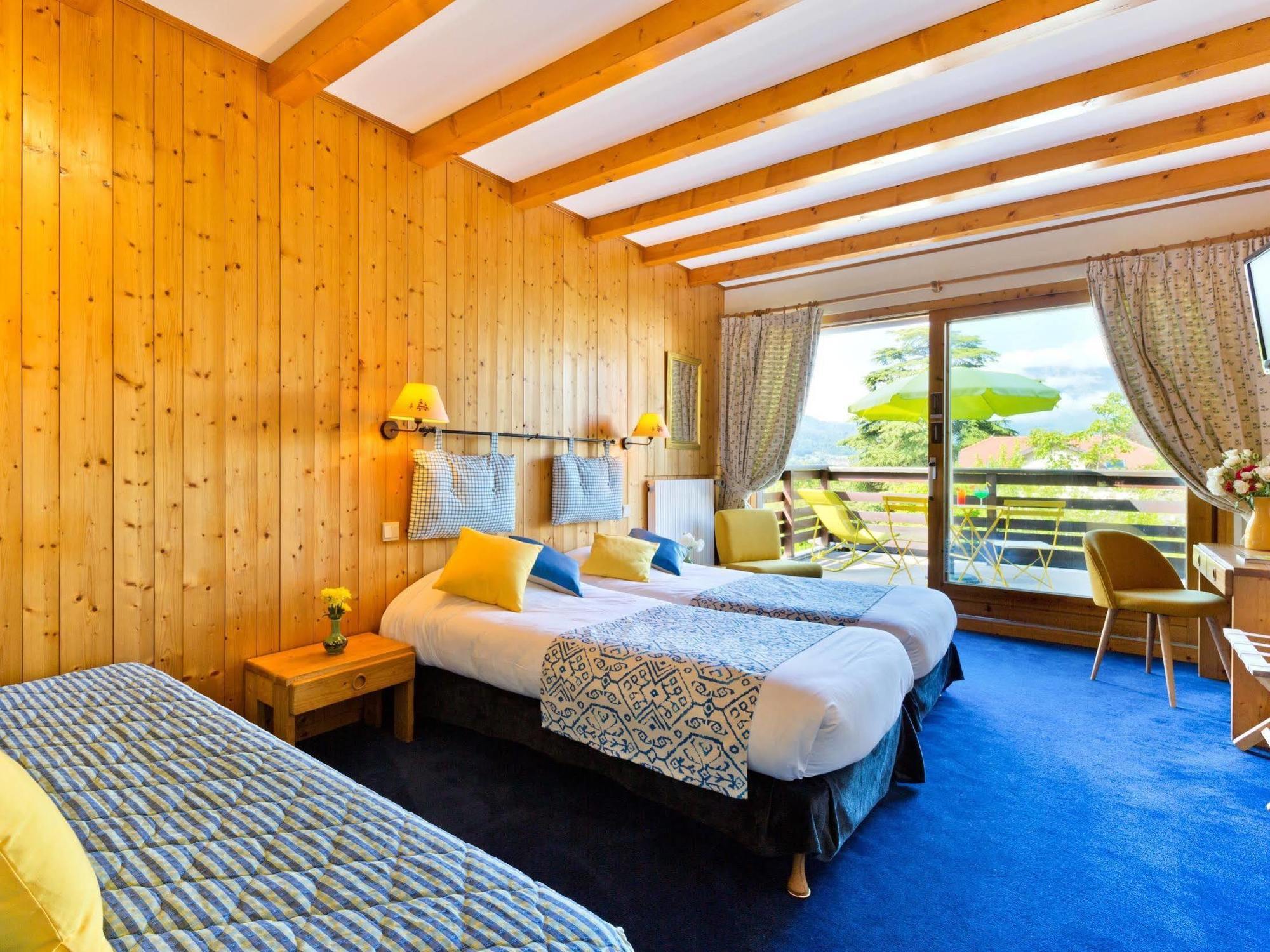 Logis La Charpenterie Hotel Талуар Екстериор снимка