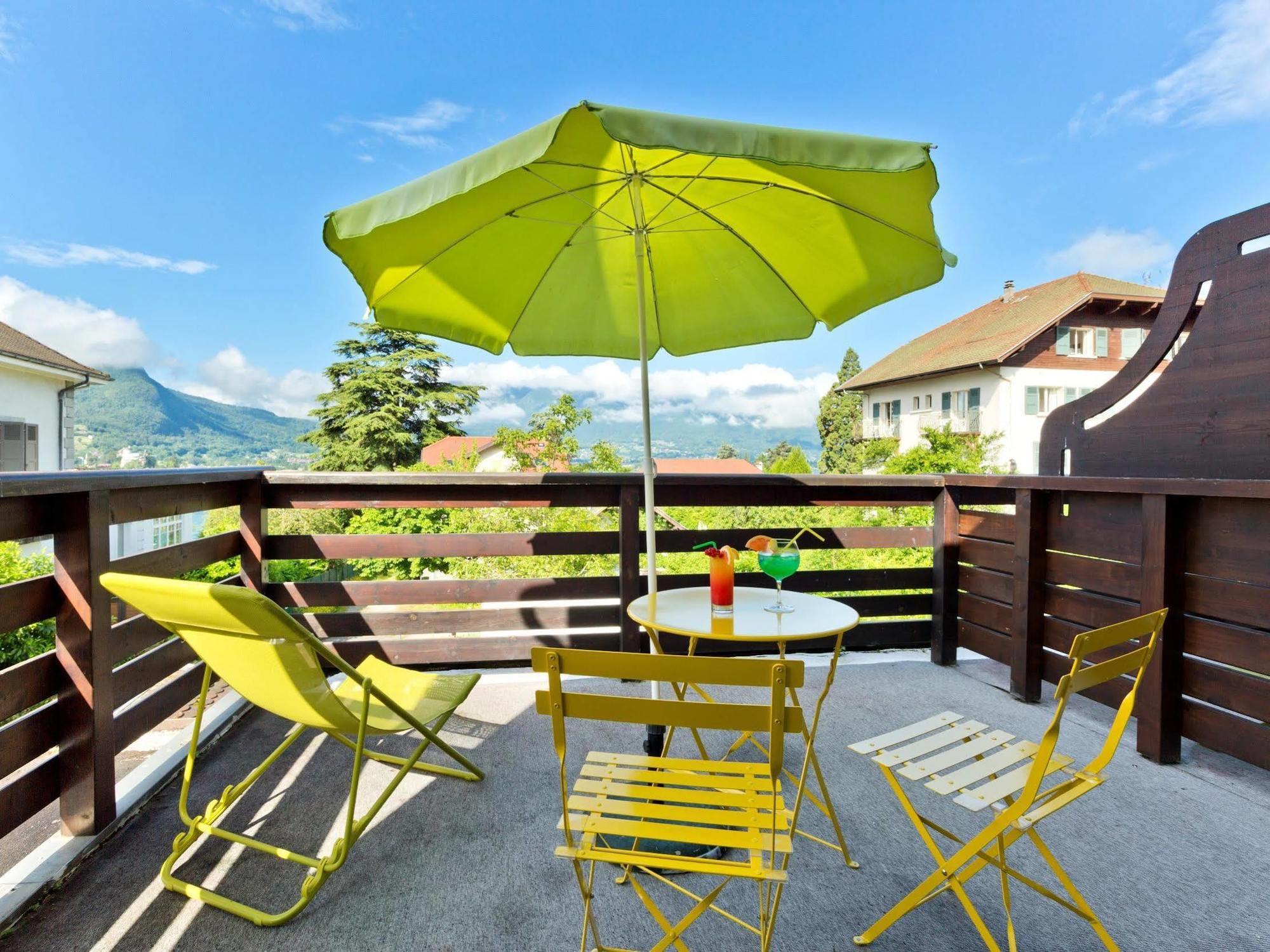 Logis La Charpenterie Hotel Талуар Екстериор снимка