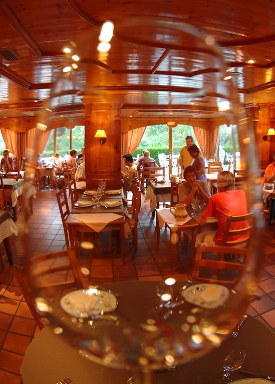Logis La Charpenterie Hotel Талуар Екстериор снимка